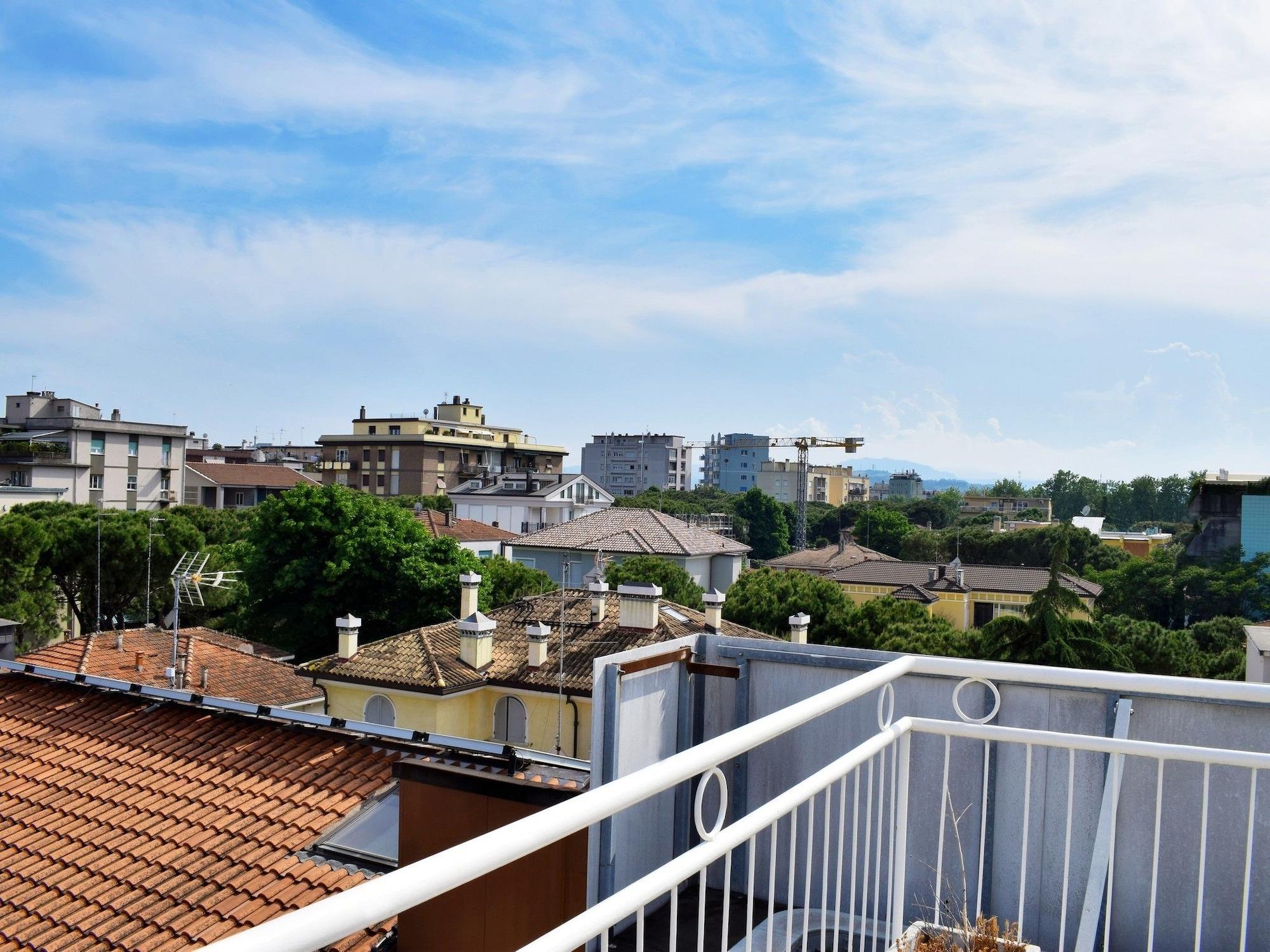 Hotel Bamby Rimini Exterior photo